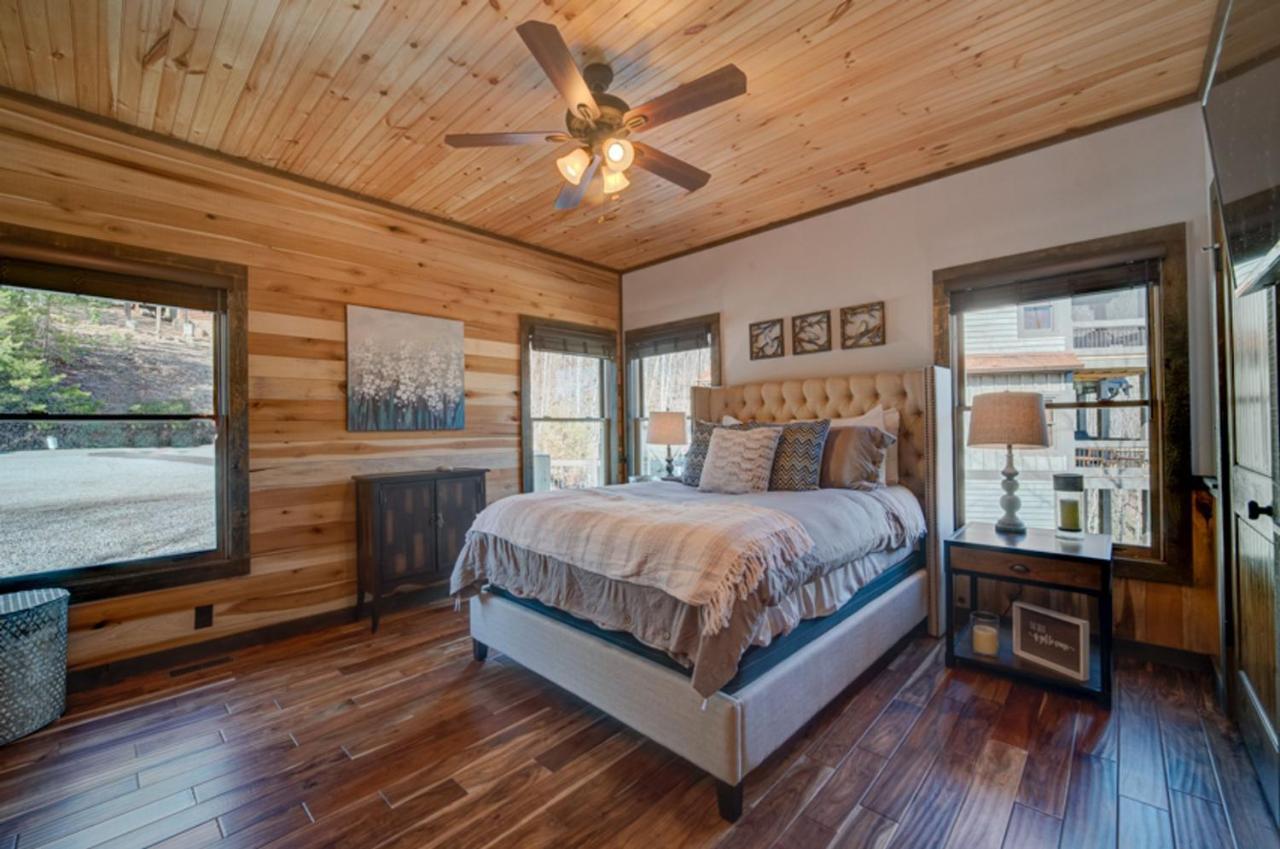 Bear Claw Cabin Блу-Ридж Екстер'єр фото